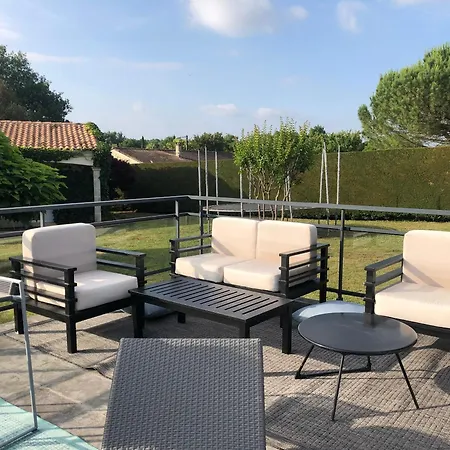 En Charente Villa Saint-Simeux