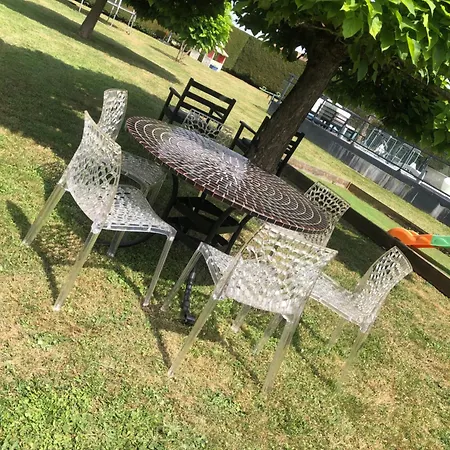 En Charente Вилла Saint-Simeux