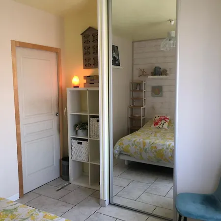 En Charente Вилла